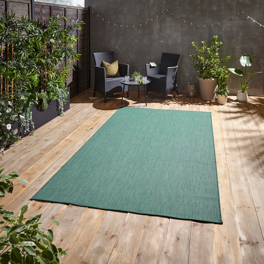 POP Plain Indoor Outdoor Boho Rug in Dark Green